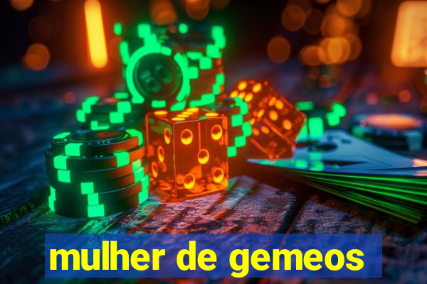 mulher de gemeos